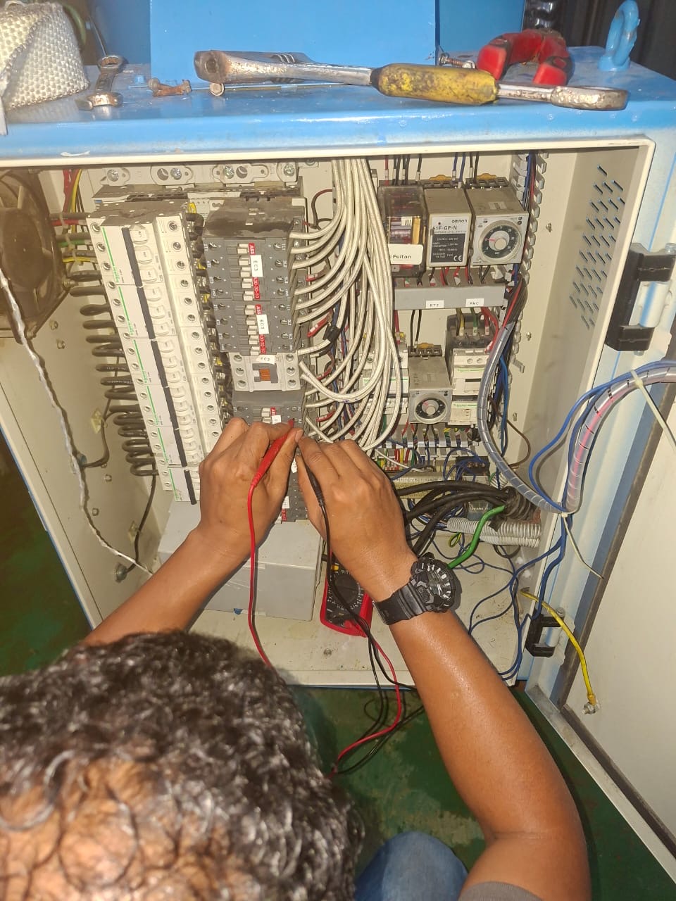 Industrial electrical works and maintenance